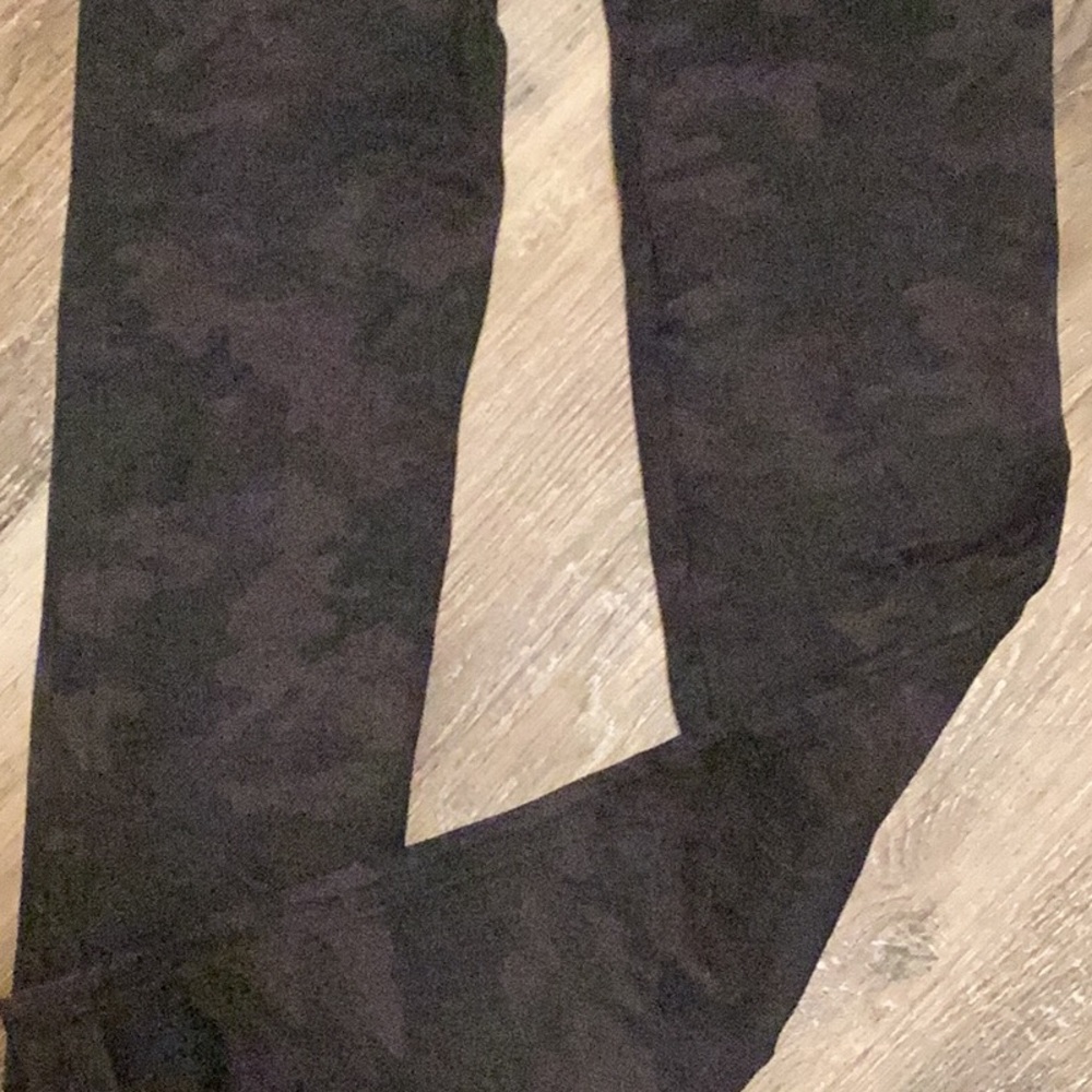 Spanx In New Condition - image 2